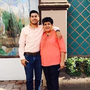 Meet your Posher, Luis alfredo